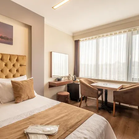 The New Hotel *