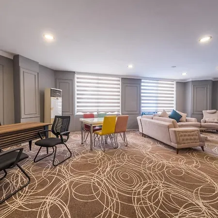 The New Hotel *