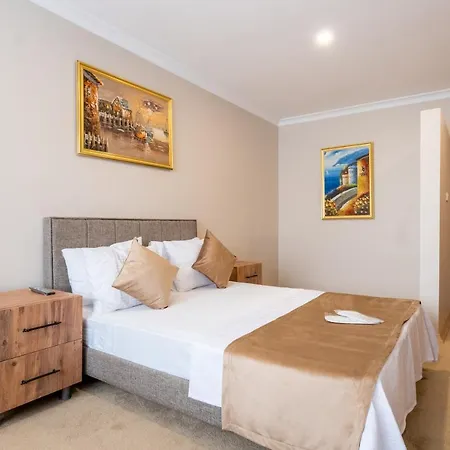 The New Hotel