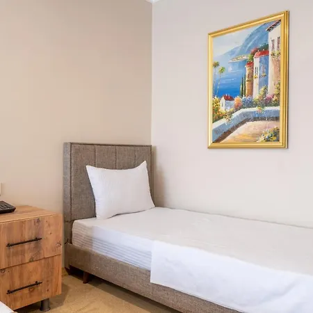 Otel The New